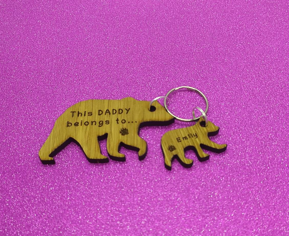 Daddy Bear Keyring with Baby Bear Charms, engraved with any name and This Daddy belongs to. 