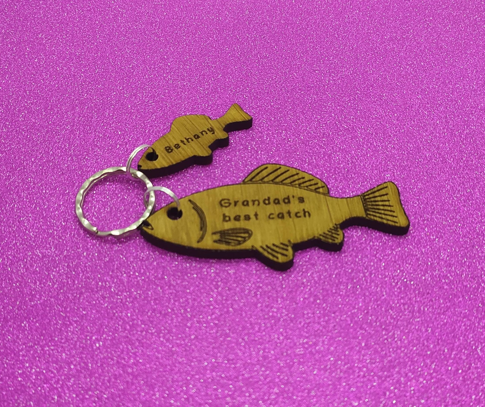 Fish Keyring with 'Grandad's Best Catch' Engraved, Includes Smaller Charms for Personalised Names