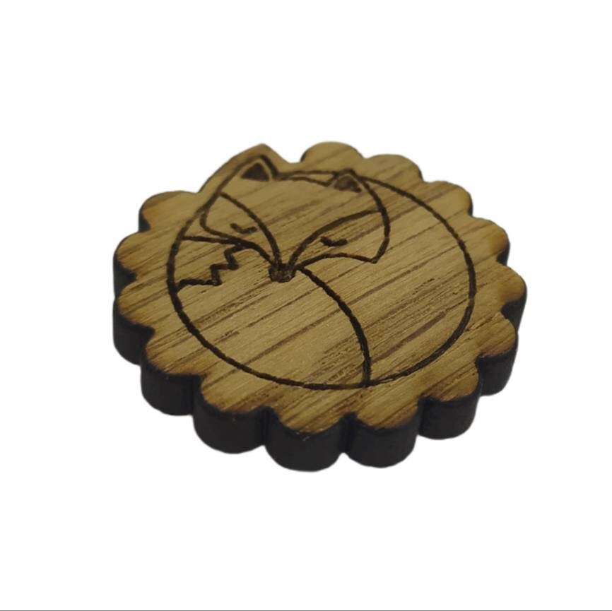 Fox Needle Minder with a strong magnet, designed to keep your needles organized while working on embroidery or cross stitch projects.