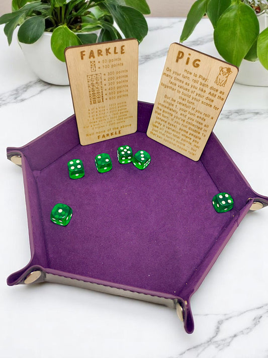 Farkle & Pig Wooden Dice Game Set – Fun for All Ages!