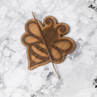Bee magnetic needle minder, laser engraved oak, for cross stitch and embroidery