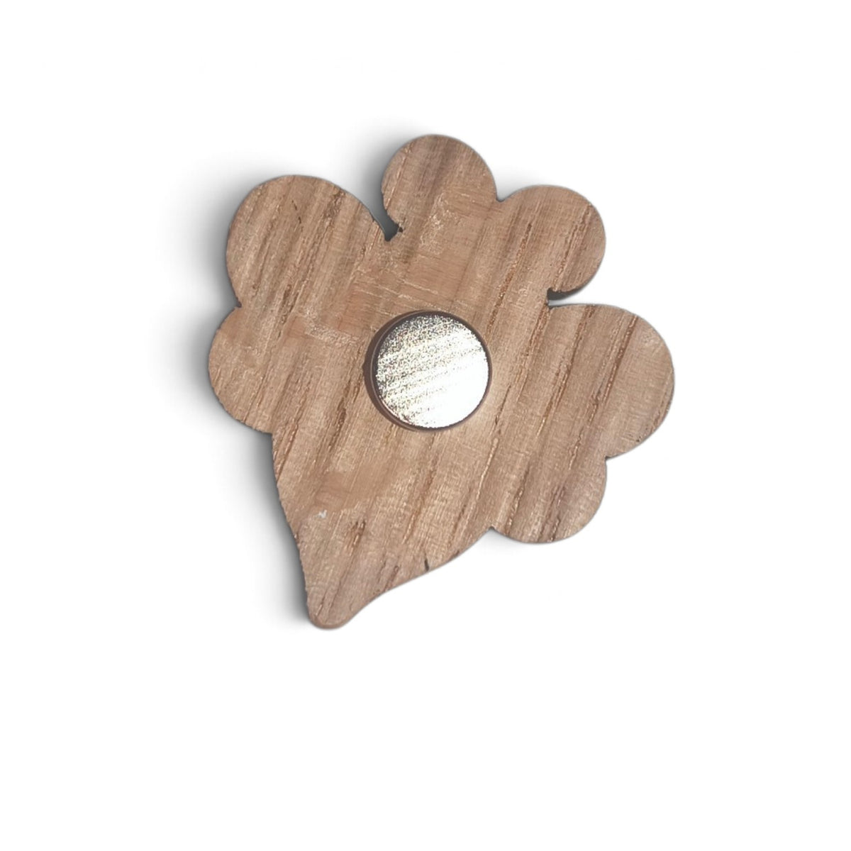 Bee magnetic needle minder, laser engraved oak, for cross stitch and embroidery