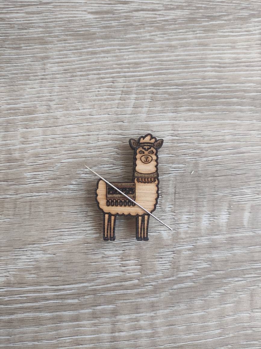 Llama needle minder with a strong magnet, designed to keep your needles organised and prevent them from getting lost.