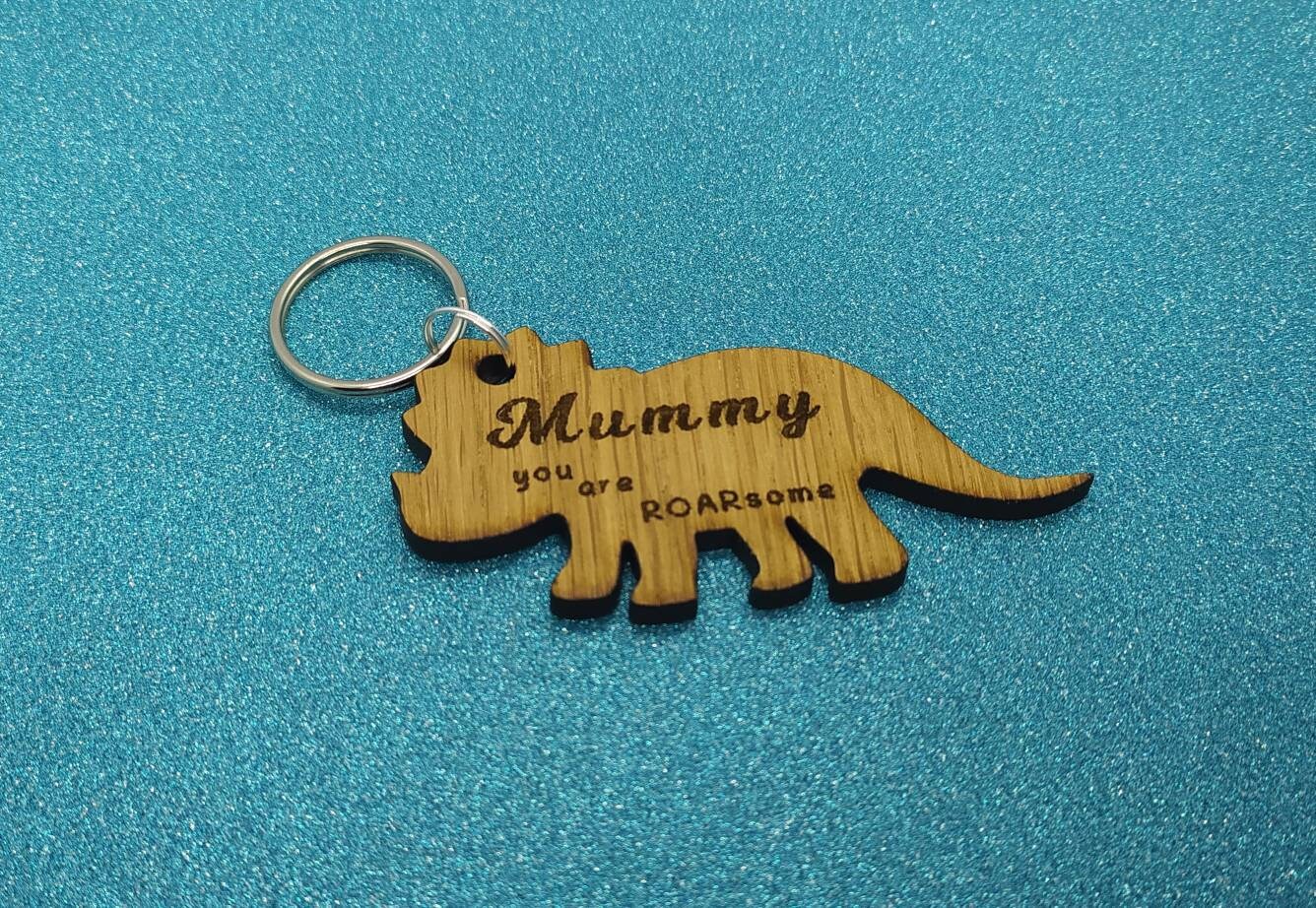 Triceratops Keychain with "Mummy You Are ROARsome" Engraved – Personalised Oak Veneer Gift