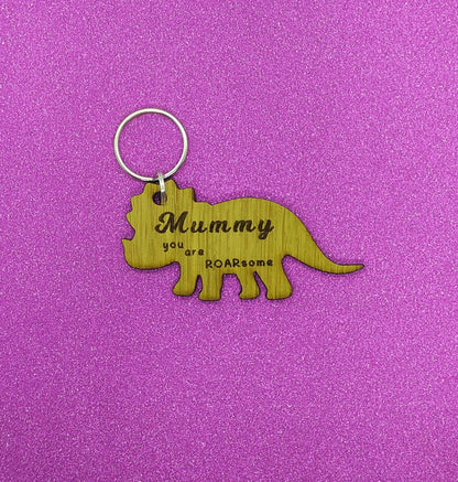 Triceratops Keychain with "Mummy You Are ROARsome" Engraved – Personalised Oak Veneer Gift