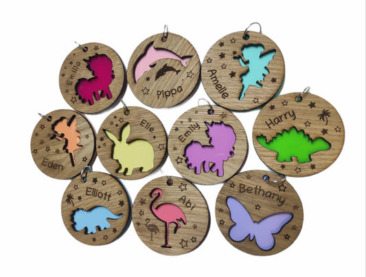 Personalised Kids Keychain – Fun Animal Design on Oak Veneer, Engraved with Any Name, Perfect for School Bags or Luggage