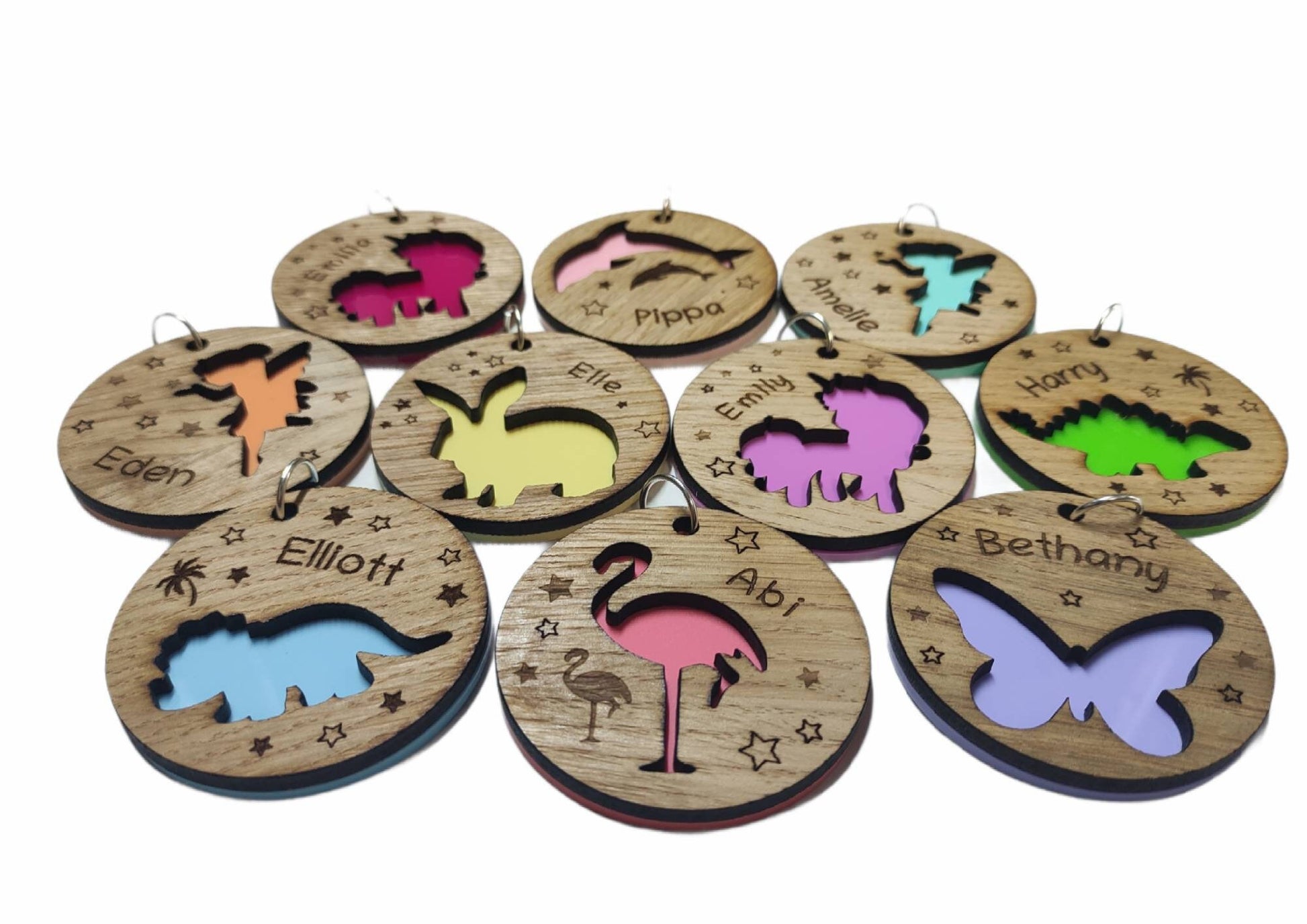 Personalised Kids Keychain – Fun Animal Design on Oak Veneer, Engraved with Any Name, Perfect for School Bags or Luggage