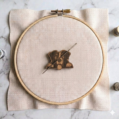 Border Collie magnetic needle minder, laser engraved oak, for cross stitch and embroidery